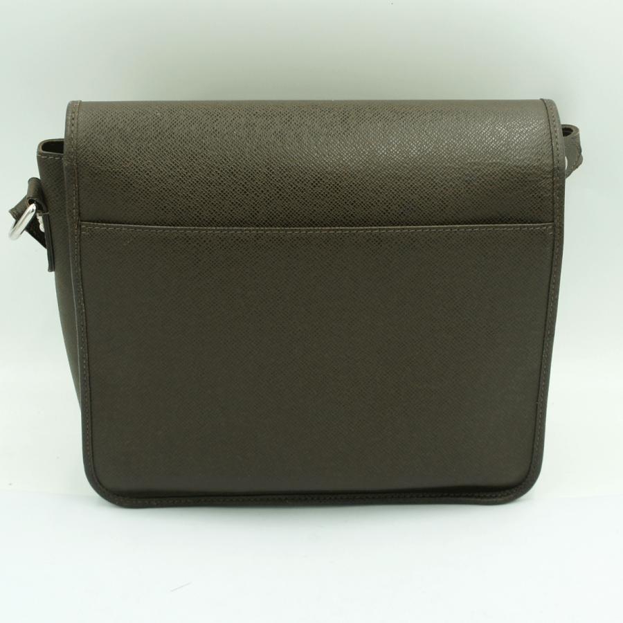 ルイヴィトン（LOUIS VUITTON）タイガ　アンドレイ　グリズリ　M32488　ショルダーバッグ　メッセンジャーバッグ　メンズ（中古）