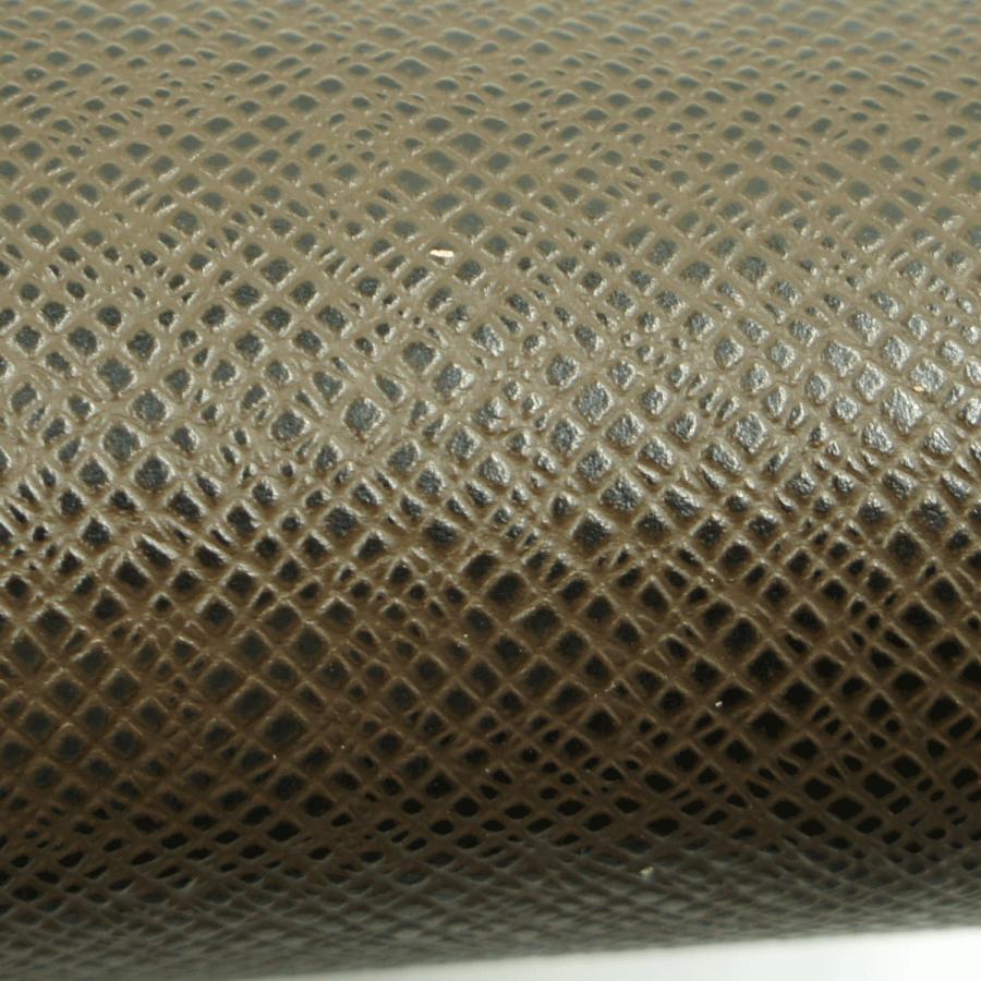 ルイヴィトン（LOUIS VUITTON）タイガ　アンドレイ　グリズリ　M32488　ショルダーバッグ　メッセンジャーバッグ　メンズ（中古）