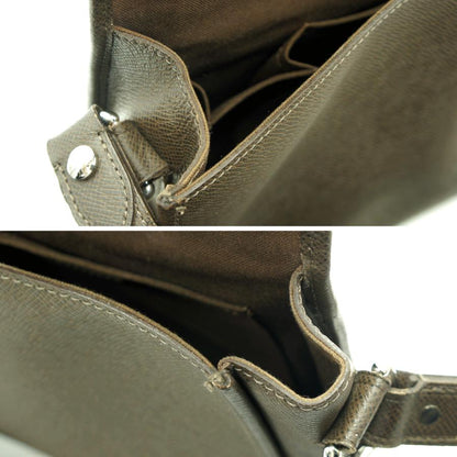 ルイヴィトン（LOUIS VUITTON）タイガ　アンドレイ　グリズリ　M32488　ショルダーバッグ　メッセンジャーバッグ　メンズ（中古）