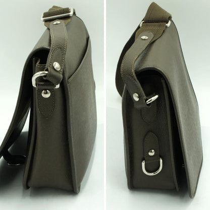 ルイヴィトン（LOUIS VUITTON）タイガ　アンドレイ　グリズリ　M32488　ショルダーバッグ　メッセンジャーバッグ　メンズ（中古）