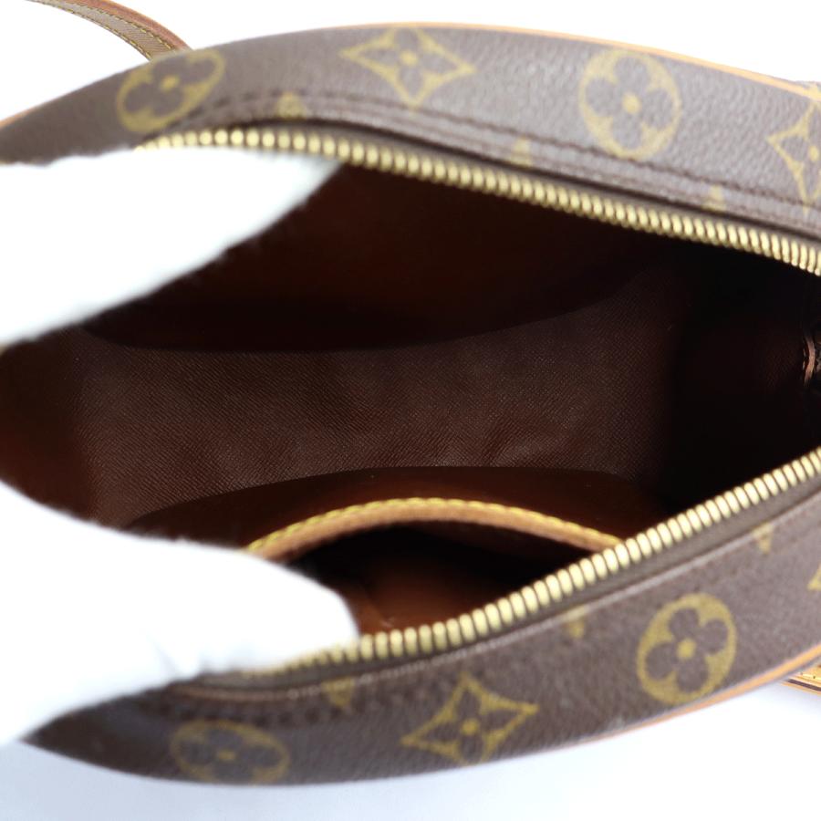 ルイヴィトン（LOUIS VUITTON）モノグラム　ブロワ　M51221　ショルダーバッグ　レディース　（中古）