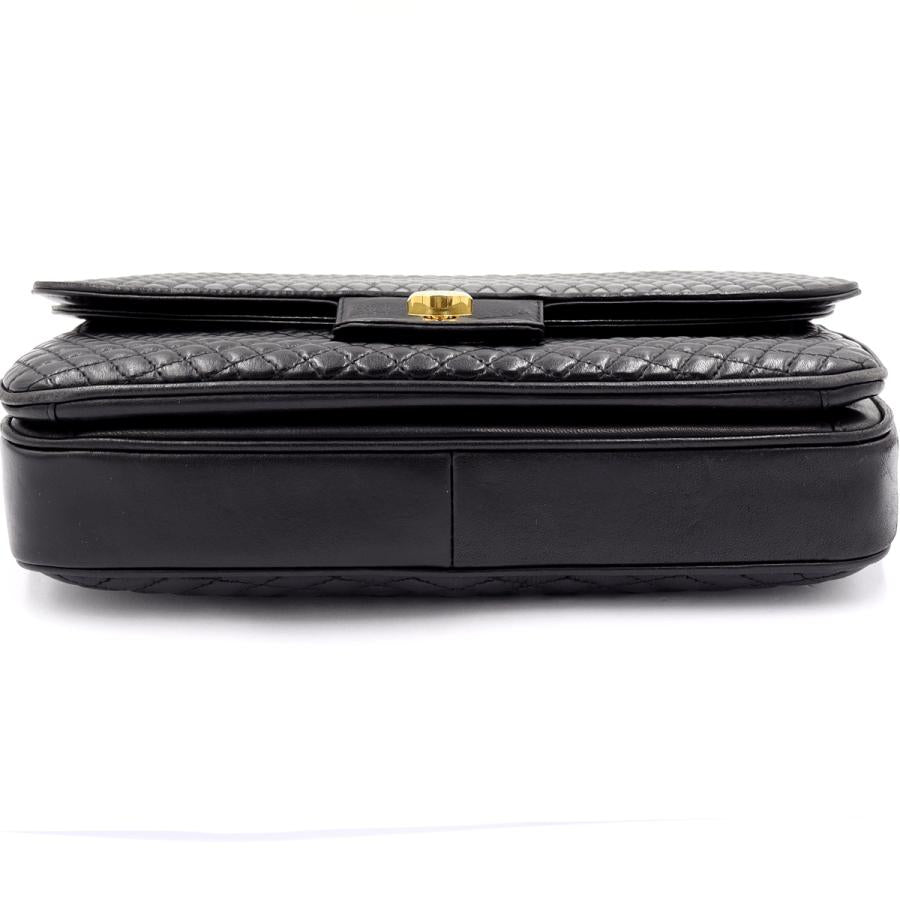 バリー(BALLY) キルティング チェーンショルダー　ショルダーバッグ　ブラック　レディース(中古)