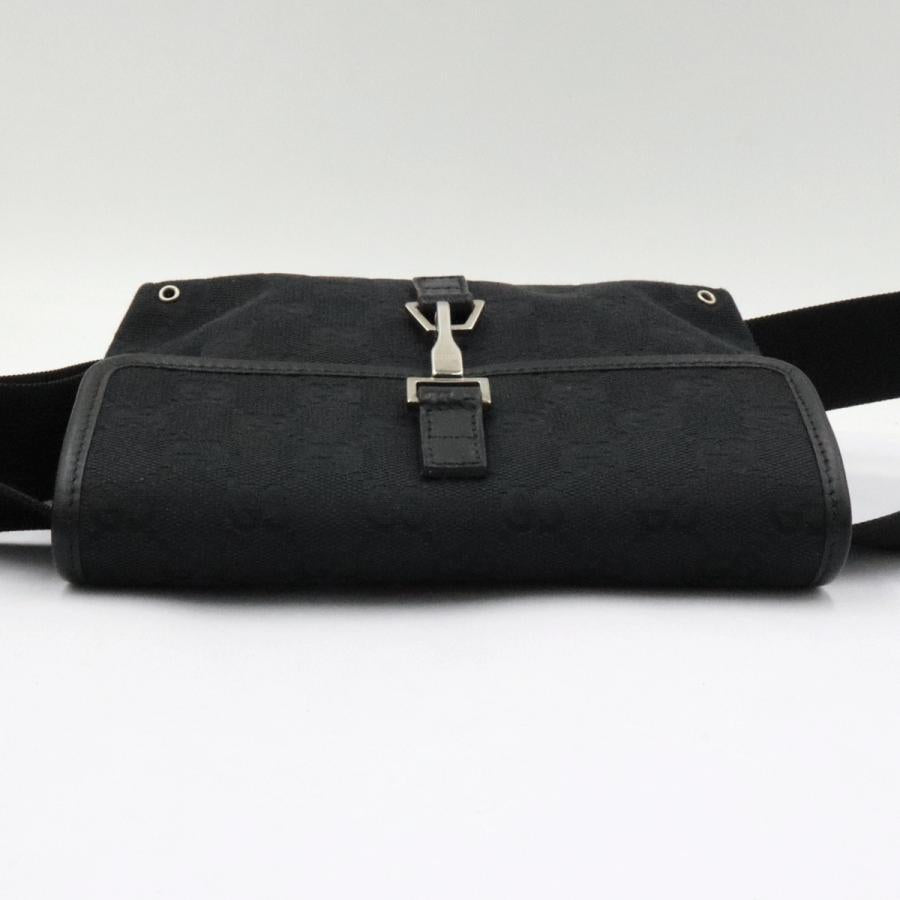 グッチ(GUCCI)GGキャンバス　ボディバッグ　92543　ブラック　黒　ウエストバッグ　コンパクトサイズ　レディース(中古)