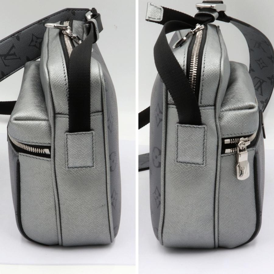 ルイヴィトン（LOUIS VUITTON)　アウトドアメッセンジャー　M30830　タイガラマ　W26cm・H20cm・D10.5cm　ショルダーバッグ　メンズ（中古）