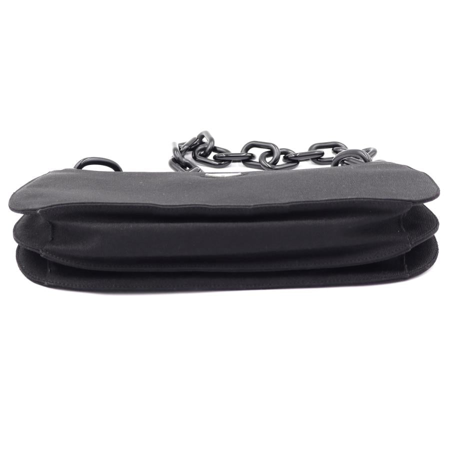 プラダ（PRADA）プラスチェーンショルダーバッグ　B6621　ブラック　レディース（中古）