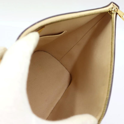 ルイヴィトン(LOUIS VUITTON)　モノグラム　モンテベロPM　M90167　サイズW23cm・H21cm・D12cm　ショルダーバッグ　ハンドバッグ　レディース（中古）