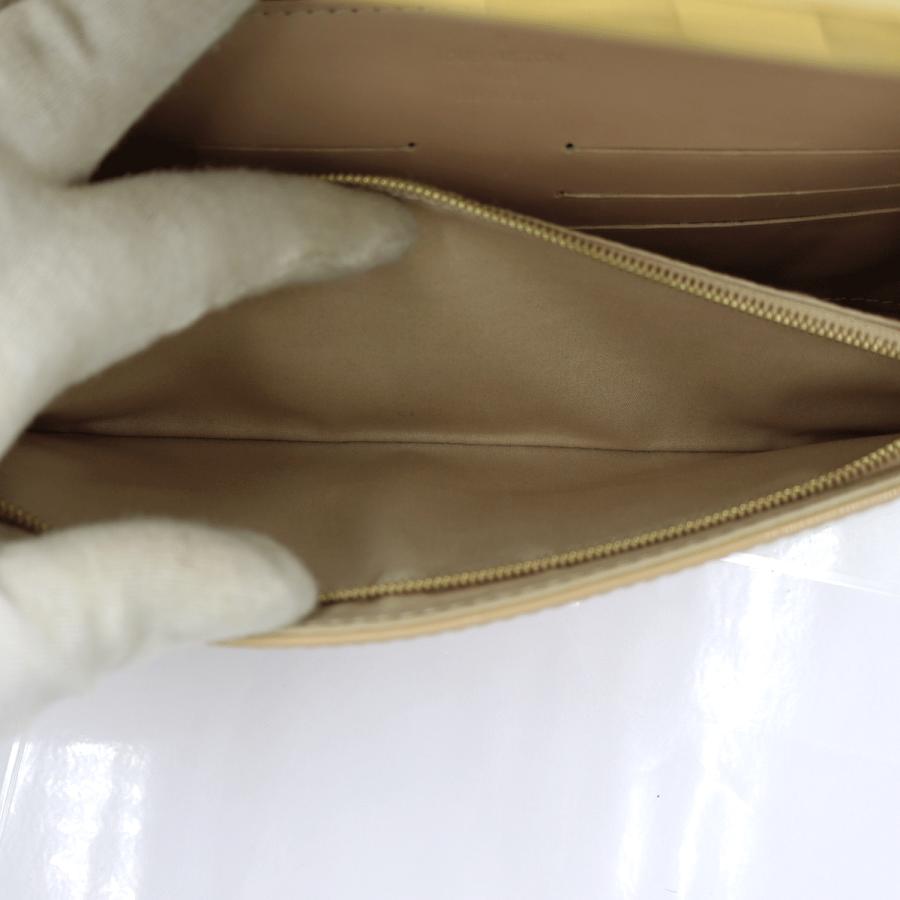 ルイヴィトン(LOUIS VUITTON)　モノグラム　クラッチ・アナ　デュンヌ　M90194　サイズW24cm・H15cm・D4cm　ショルダーバッグ　ハンドバッグ　レディース(中古)