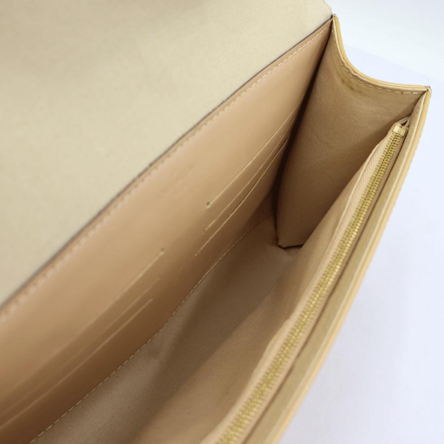 ルイヴィトン(LOUIS VUITTON)　モノグラム　クラッチ・アナ　デュンヌ　M90194　サイズW24cm・H15cm・D4cm　ショルダーバッグ　ハンドバッグ　レディース(中古)