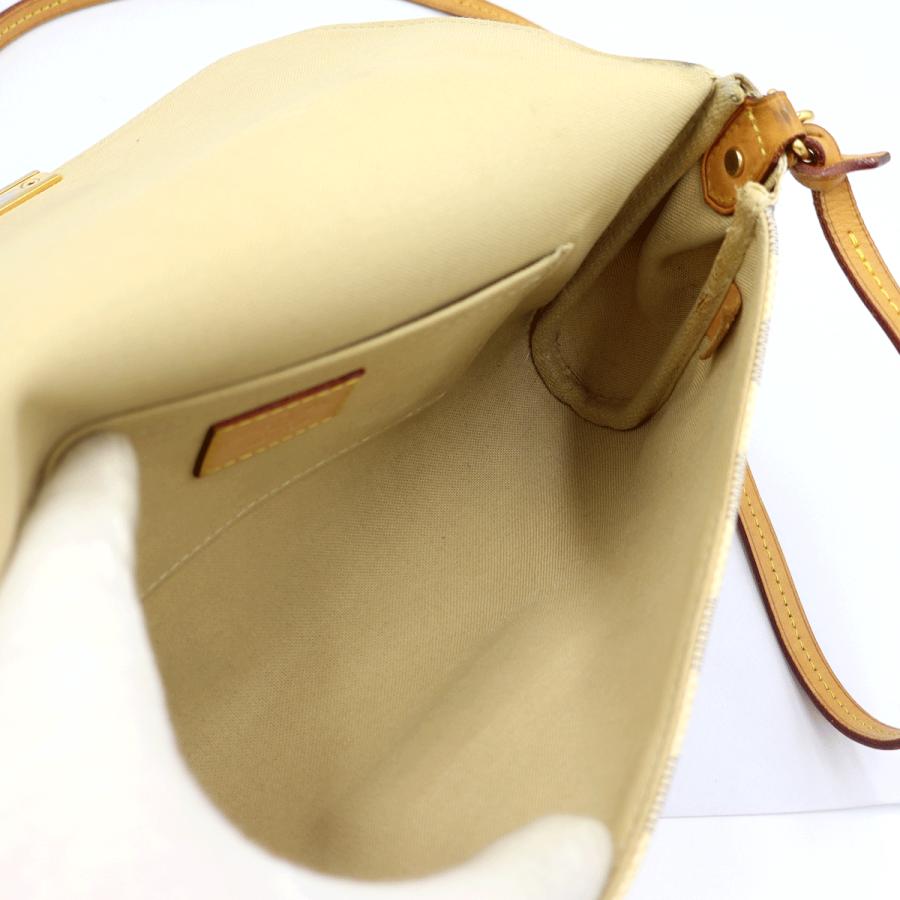 ルイヴィトン（LOUIS VUITTON）ダミエアズール　フェイボリットPM　N41277　ショルダーバッグ　ハンドバッグ　ホワイト　レディース　（中古）