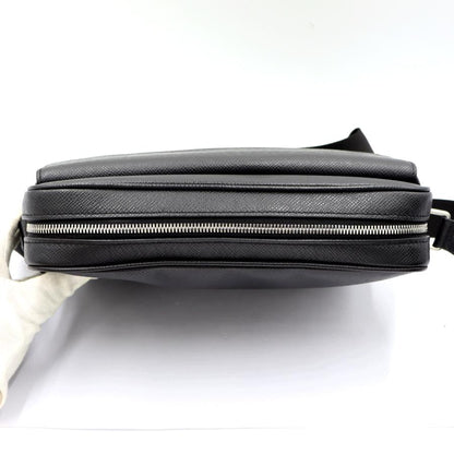 ルイヴィトン（LOUIS VUITTON）タイガ　アレックス メッセンジャー　M30260　ショルダーバッグ　斜め掛け　メンズ（中古）