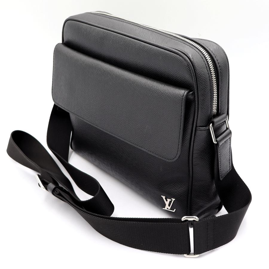 ルイヴィトン（LOUIS VUITTON）タイガ　アレックス メッセンジャー　M30260　ショルダーバッグ　斜め掛け　メンズ（中古）