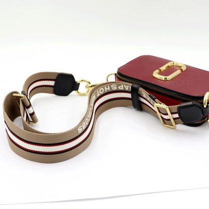 マーク ジェイコブス(Marc Jacobs) ザ スナップショット　M0012007　ダブルJロゴ　ショルダーバッグ　レッド　レディース(中古)