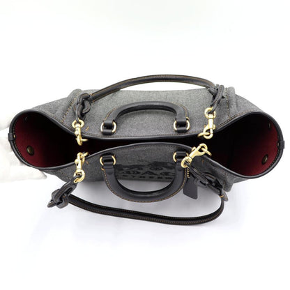 コーチ(COACH) リース トート 28　CJ811　ハンドバッグ　ショルダーバッグ　トートバッグ　レディース(中古)