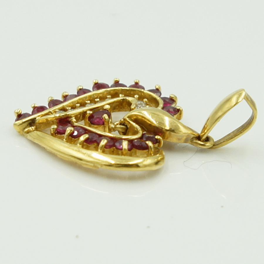 K18ルビーダイヤモンドペンダントトップ　「ハート」　R1.02ct　D0.11ct　重量3.07ｇ(石の重量含む)　レディース（中古）