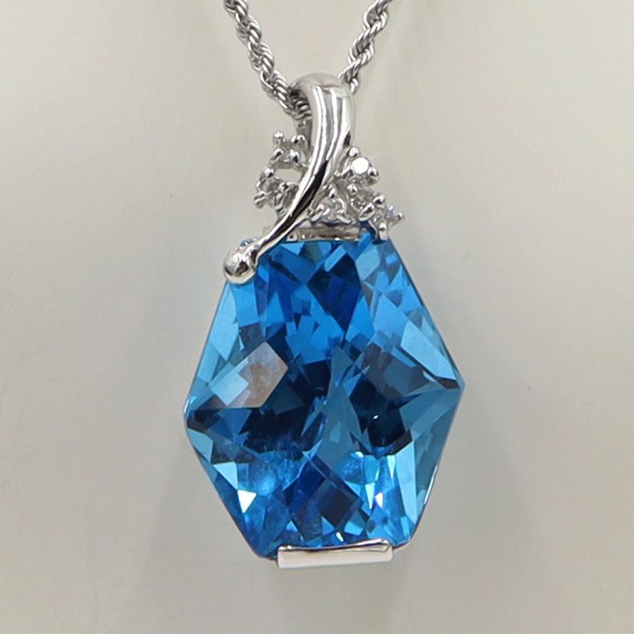 K18WGブルートパーズネックレス　BT25.88ct　ネック長さ:約40cm　重量10.20ｇ(石の重量を含む)　レディース(中古)