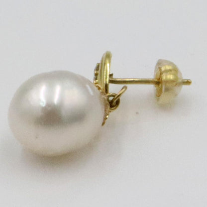 K18南洋真珠ダイヤモンドピアス　D0.045ct　D0.045ct　重量5.64ｇ(両耳合計) （中古）