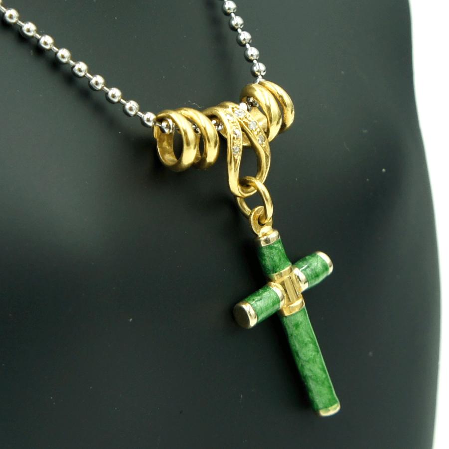 ウノアエレ(UNOAERRE)　750エナメルダイヤモンドペンダントトップ　重量5.82ｇ(石の重量含む)　レディース（中古）