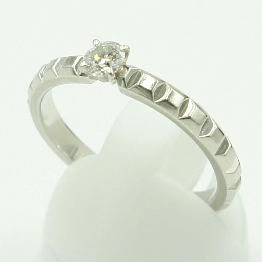 ブシュロン(BOUCHERON)　PT950クルドパリダイヤリング　リングサイズ 56(17号)　重量5.11ｇ(石の重量含む) 　レディース（中古）