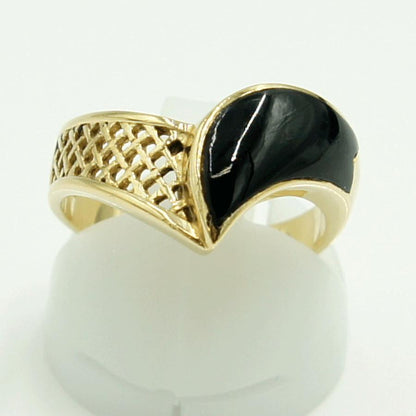 K18オニキスリング　リングサイズ12号　重量4.37ｇ(石の重量含む)　レディース（中古
