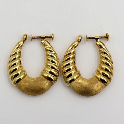 ウノア・エレ(UNOAERRE) 750デザインフープイヤリング　重量4.38ｇ　レディース（中古）