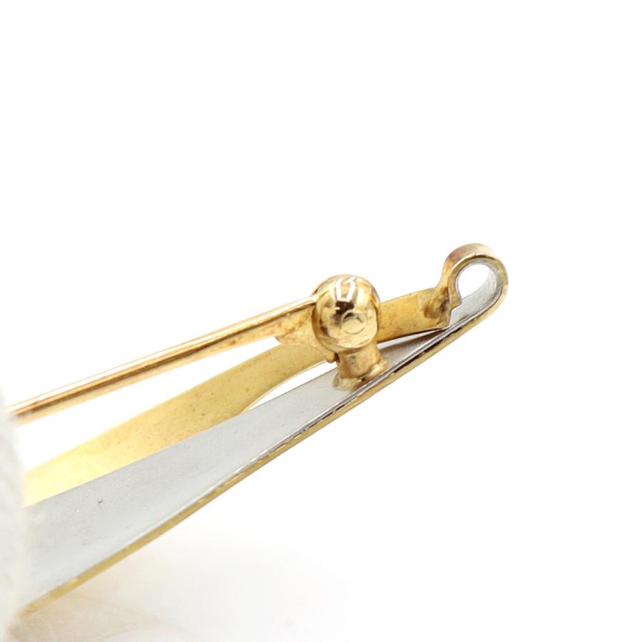 Pt900/K18ブローチ「フェザー」　重量3.18ｇ　レディース（中古）