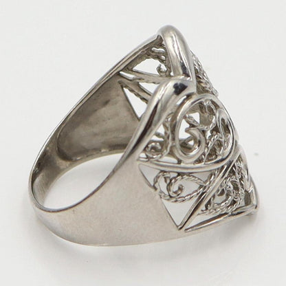 Pt900デザインリング　プラチナ　リングサイズ15号　重量6.50ｇ　レディース（中古）