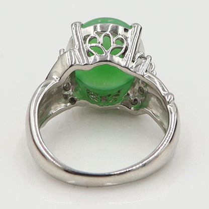 Pt900ヒスイダイヤモンドリング　J4.51ct　D0.16ct　リングサイズ10号　重量9.13ｇ(石の重量含む)　レディース（中古）