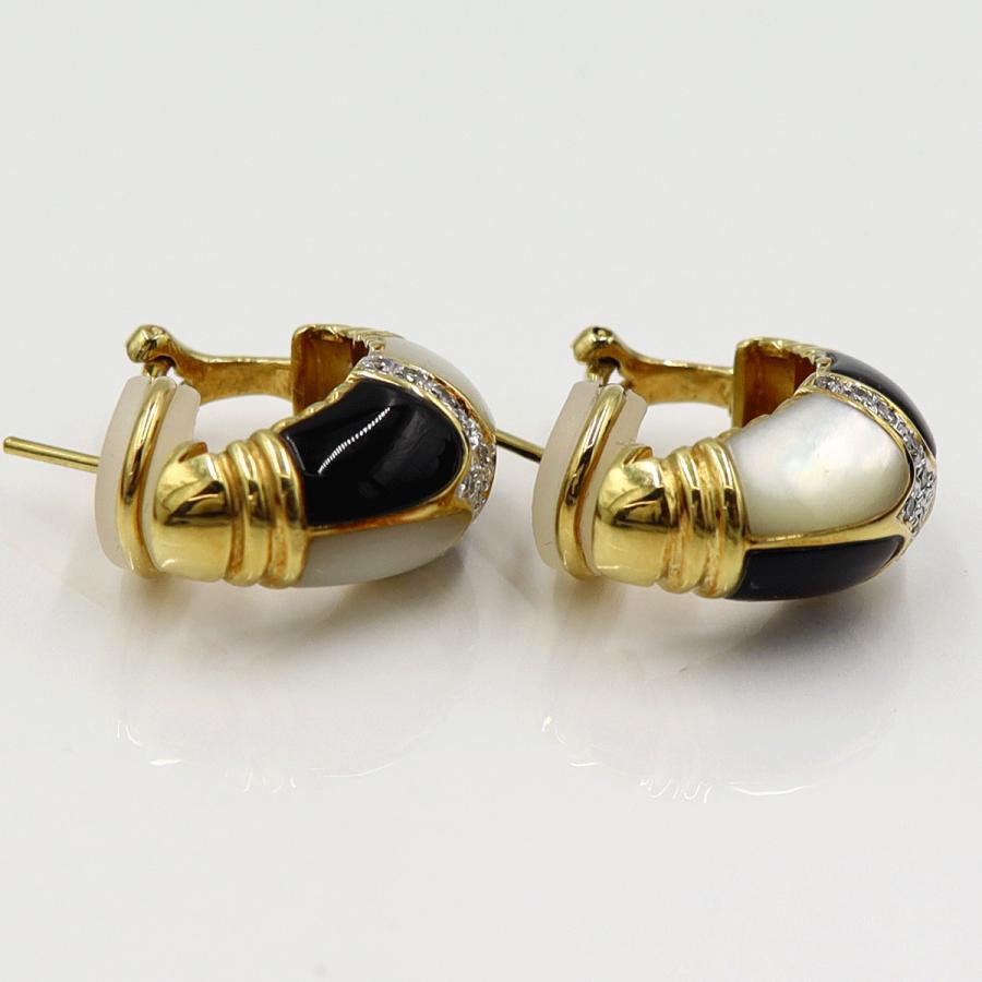 K18オニキス/白蝶貝ダイヤモンドピアス　D0.11ct　D0.11ct　重量14.32ｇ(両耳合計・石の重量含む)（中古）