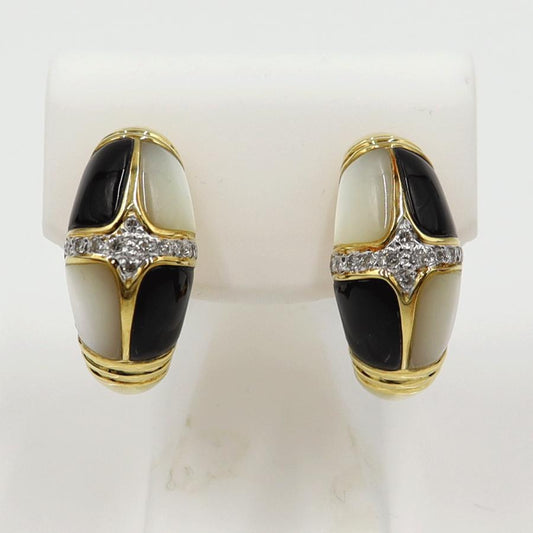 K18オニキス/白蝶貝ダイヤモンドピアス　D0.11ct　D0.11ct　重量14.32ｇ(両耳合計・石の重量含む)（中古）