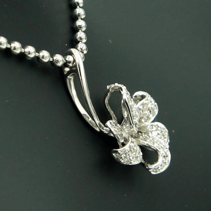 K18WGダイヤモンドペンダントトップ　「フラワー」　重量2.24ｇ　レディース（中古）