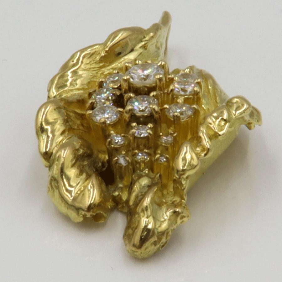 岩倉康二(イワクラ コウジ) K18ダイヤモンドペンダントトップ　D1.60ct　サイズ縦49.3mm・横25.0mm　重量19.38ｇ　レディース（中古）