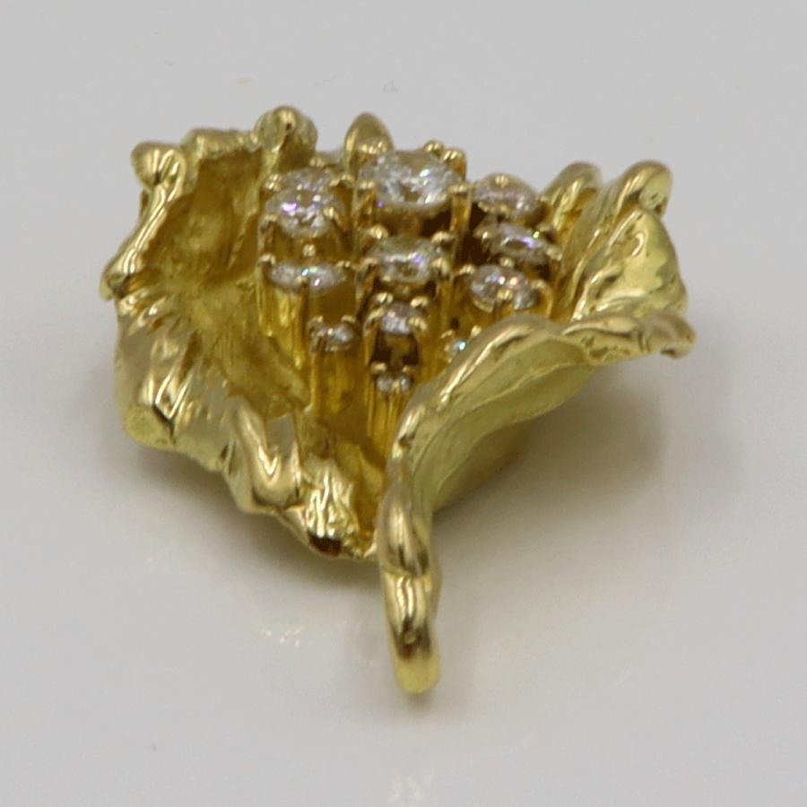 岩倉康二(イワクラ コウジ) K18ダイヤモンドペンダントトップ　D1.60ct　サイズ縦49.3mm・横25.0mm　重量19.38ｇ　レディース（中古）