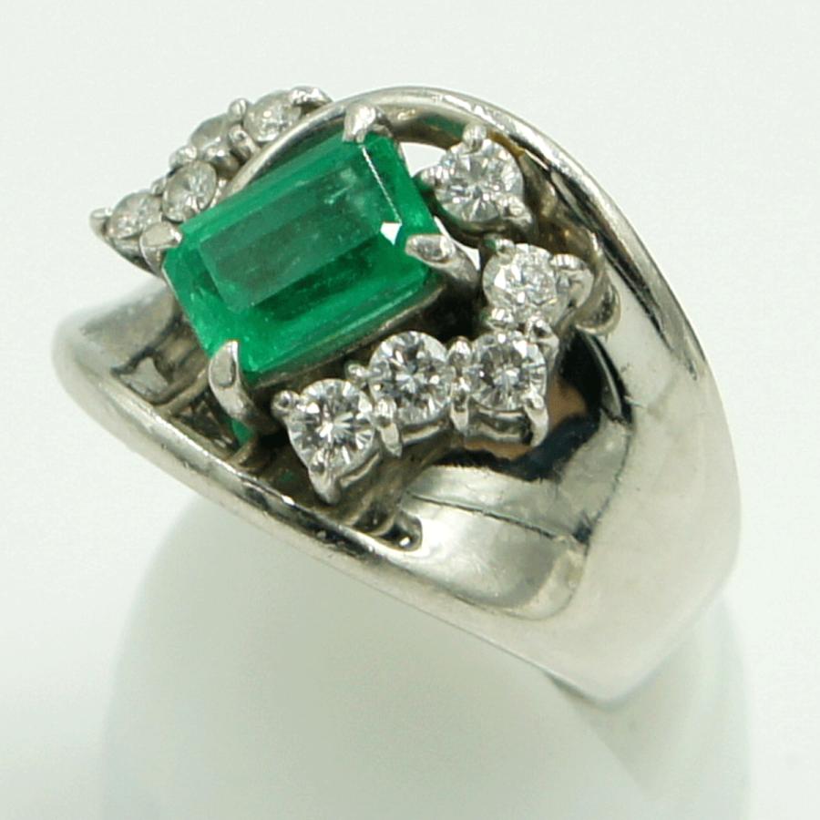 Pt900エメラルドダイヤリング　E1.33ct　D.0.35ct　リングサイズ11号　重量16.88ｇ(石の重量含む)　レディース（中古）