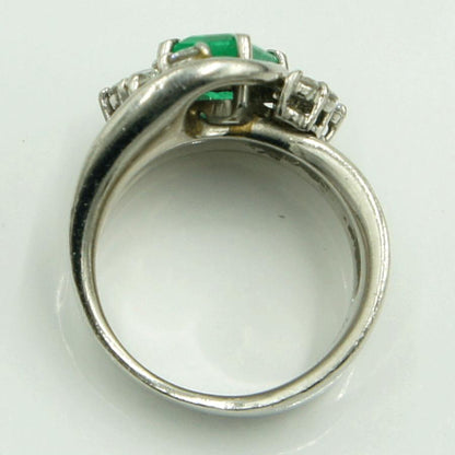 Pt900エメラルドダイヤリング　E1.33ct　D.0.35ct　リングサイズ11号　重量16.88ｇ(石の重量含む)　レディース（中古）