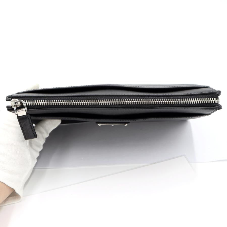 プラダ（PRADAサフィアーノレザー　レザーポーチ　2VF032　クラッチバッグ　メンズ　レディース(中古・未使用)