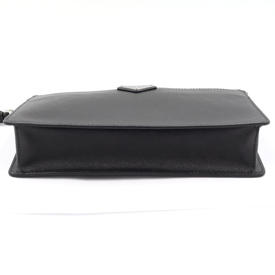 プラダ（PRADAサフィアーノレザー　レザーポーチ　2VF032　クラッチバッグ　メンズ　レディース(中古・未使用)