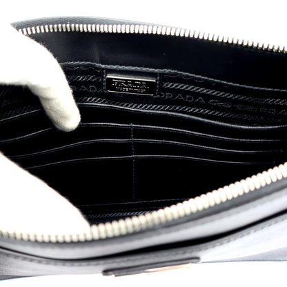 プラダ（PRADAサフィアーノレザー　レザーポーチ　2VF032　クラッチバッグ　メンズ　レディース(中古・未使用)