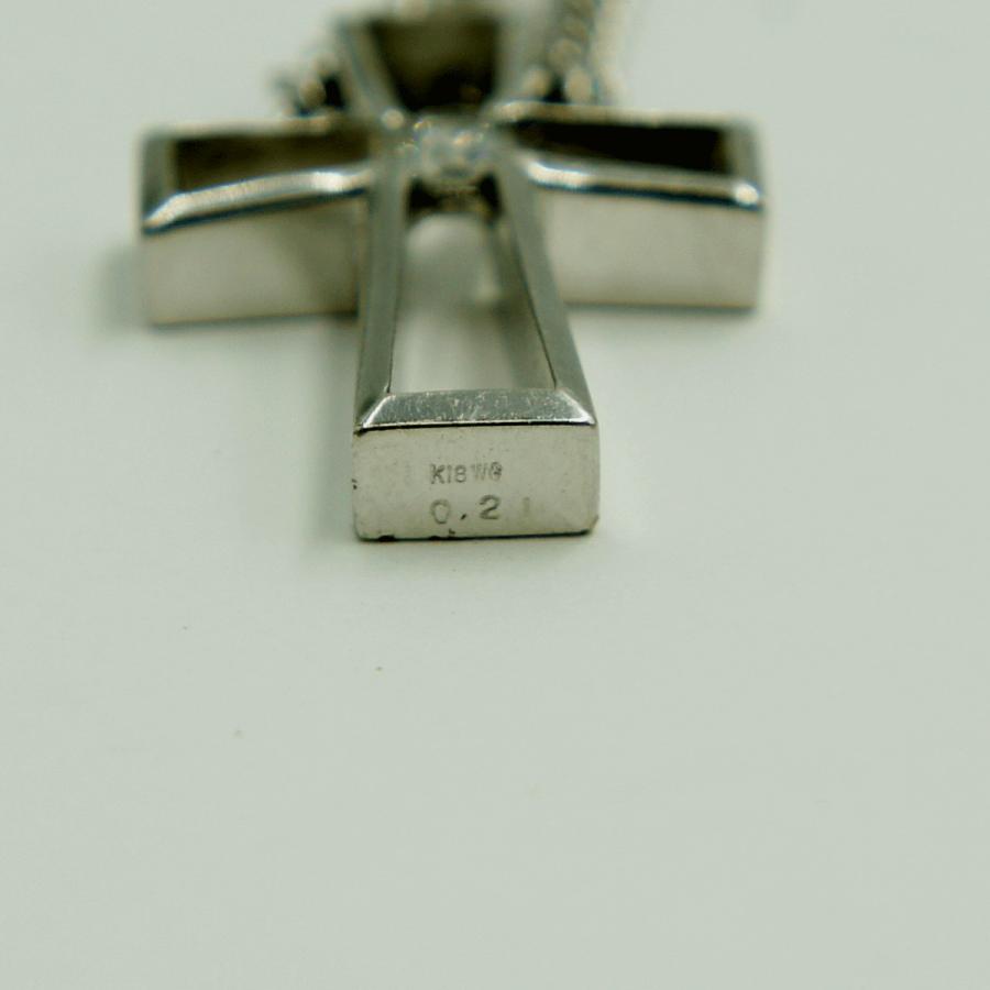 K18WGダイヤクロスネックレス　D0.21ct　15.88ｇ　ホワイトゴールド　レディース（中古）