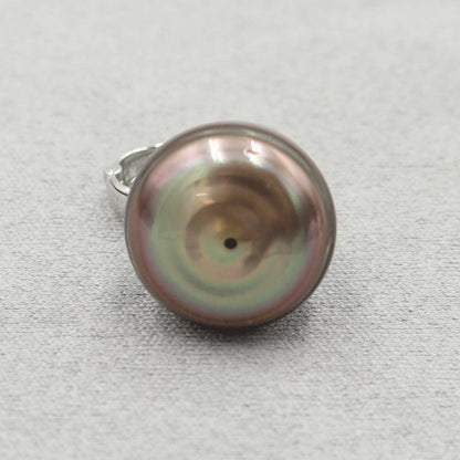 K14WGクロチョウペンダントトップ　重量4.64ｇ(石の重量含む)(中古)