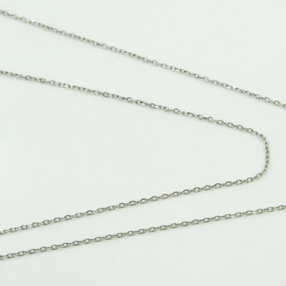 バーバリー(BURBERRY)　Pt900/Pt850サファイアダイヤモンドネックレス　ネックレス長さ 約39.5cm　S0.10ct D0.10ct　重量5.41ｇ(石の重量含む)　レディース（中古）