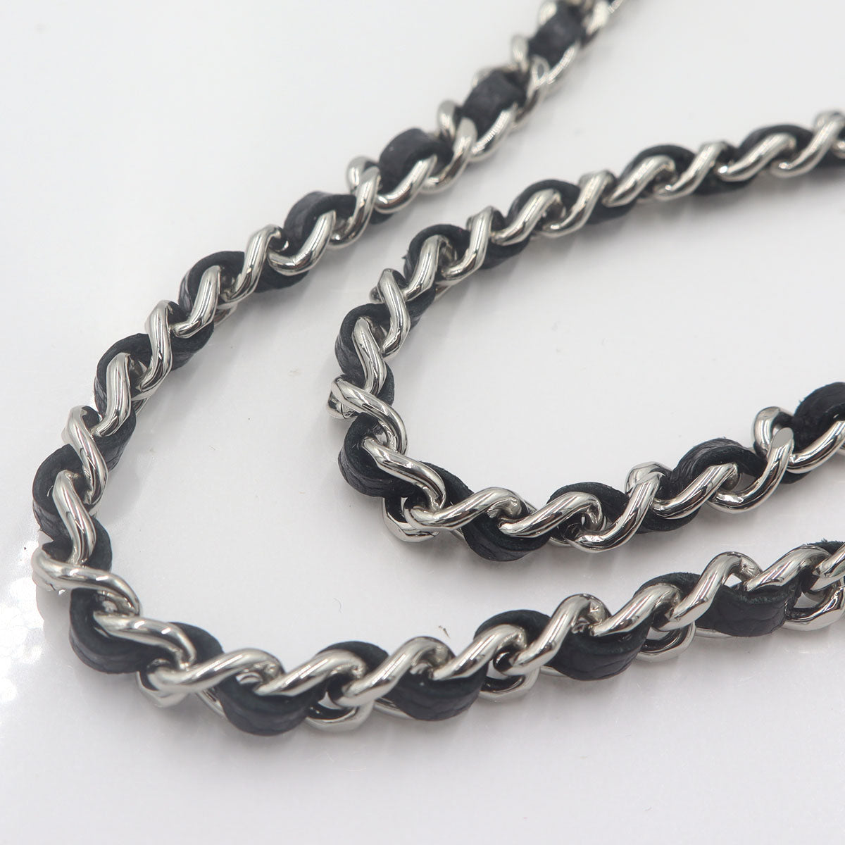 シャネル（CHANEL）マトラッセクラシックチェーンウォレット　AP0250　W19cm×H12cm×3cm　レディース(中古)