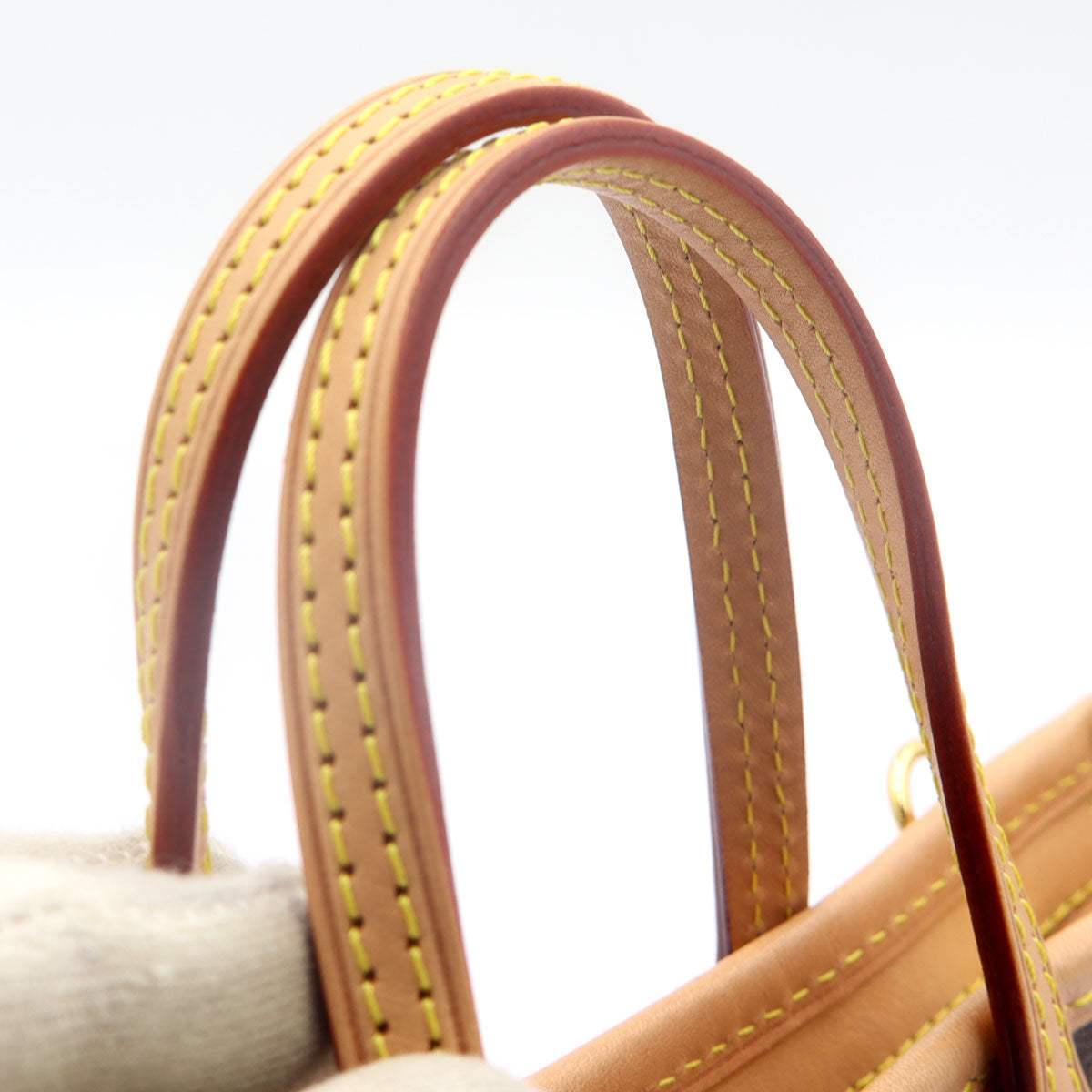 ルイ・ヴィトン(LOUIS VUITTON) 　モノグラム　ネヴァーフルBB　M46705　W24cm×H14.5cm×D9.0cm　レディース(中古)