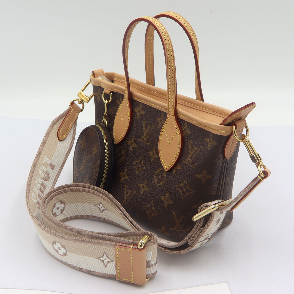 ルイ・ヴィトン(LOUIS VUITTON) 　モノグラム　ネヴァーフルBB　M46705　W24cm×H14.5cm×D9.0cm　レディース(中古)