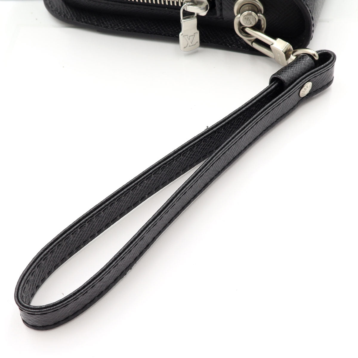 ルイ・ヴィトン(LOUIS VUITTON) タイガ　バイカル　セカンドバッグ　M30182　W24cm×H16cm×D6cm　メンズ(中古)