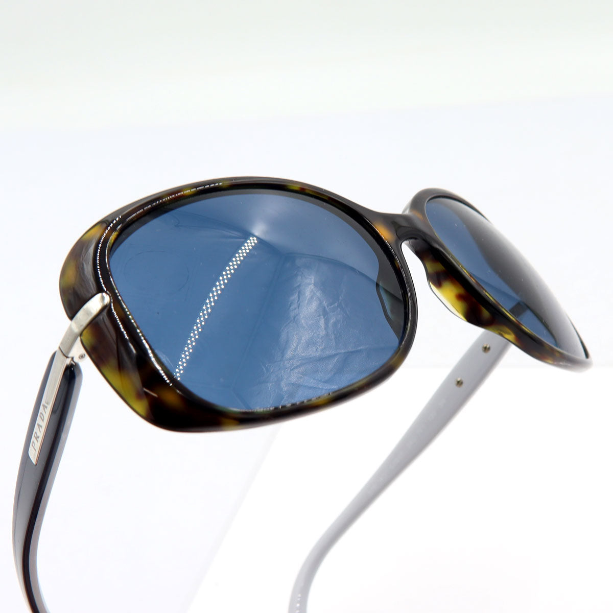 プラダ(PRADA)　サングラス　ブルー/2AU-1V1　鼻あて一体型　ユニセックス(中古)