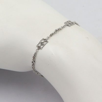 K18WGデザインブレスレット　腕回り17.5cm　重量2.39g　レディース(中古)