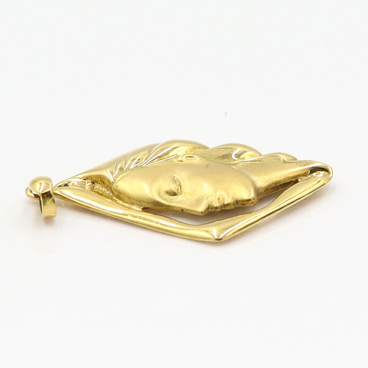 K18デザインペンダントトップ「女性・横顔」　重量3.73ｇ　レディース(中古)