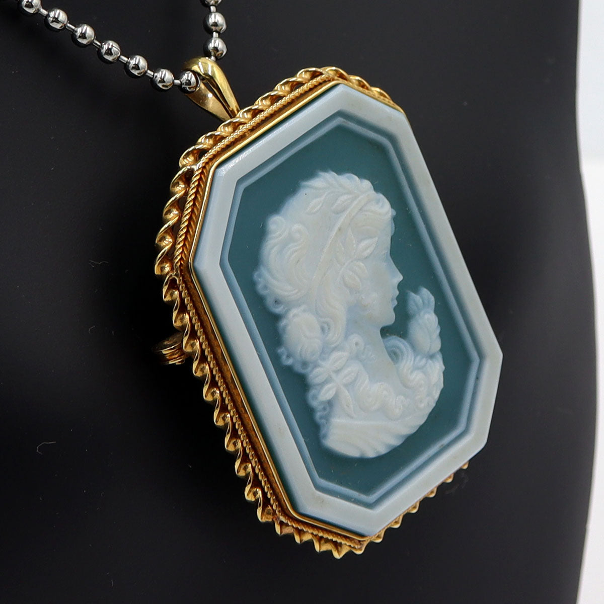 K18枠メノウカメオペンダントトップ・ブローチ　重量13.09g(石の重量含む)　レディース(中古)