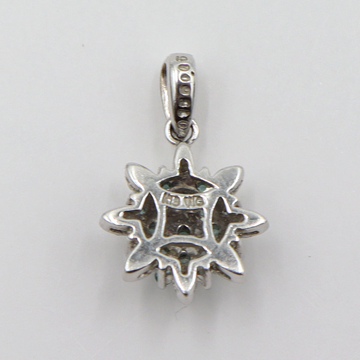 K18WGパライバトルマリンペンダントトップ　T0.15ct　D0.05ct　重量1.52g　レディース(中古)