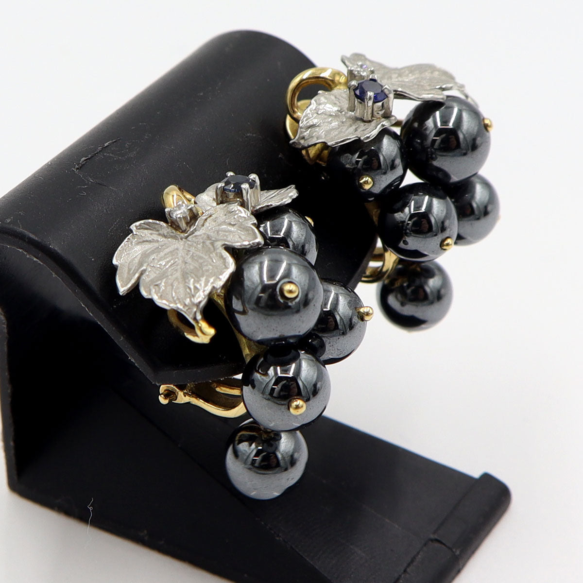 石川暢子(イシカワ ノブコ/デザイナー)　K18/Pt900イヤリング　ヘマタイト　重量15.0g(両耳/石の重量含む)　レディース(中古)